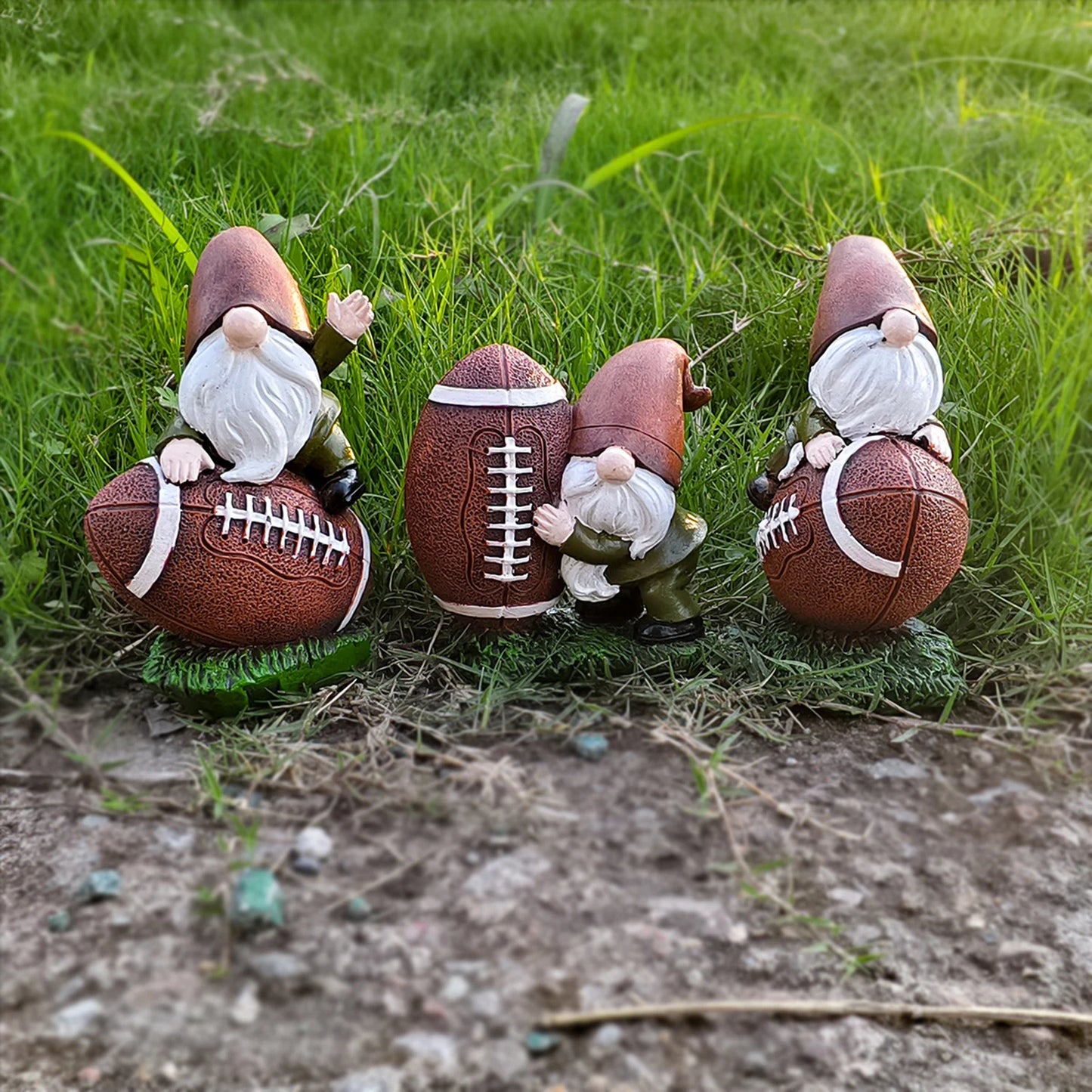 Rugby Gnome Statue Resin Decoration For Indoor Outdoor Garden Table Super Bowl