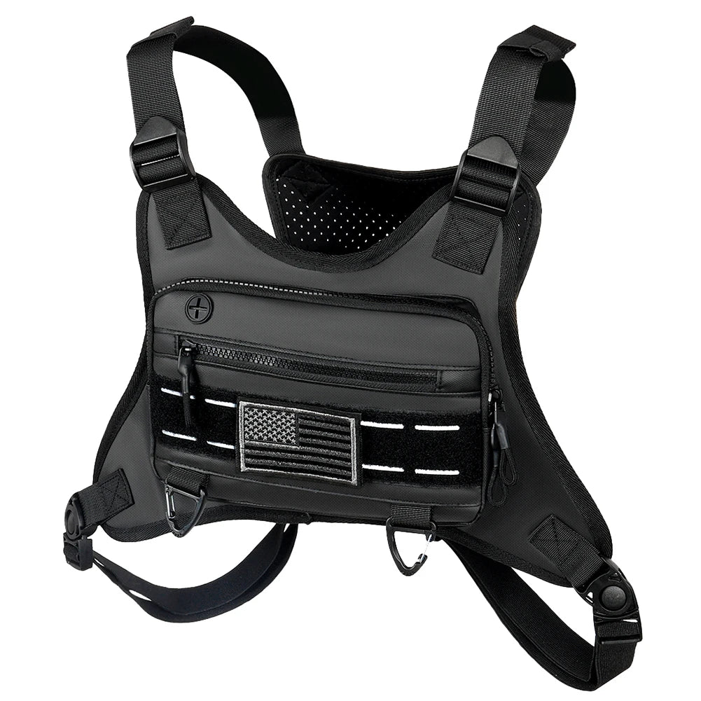 Shunmaii delivers reliable carry for your adventures with this unisex tactical shoulder backpack.